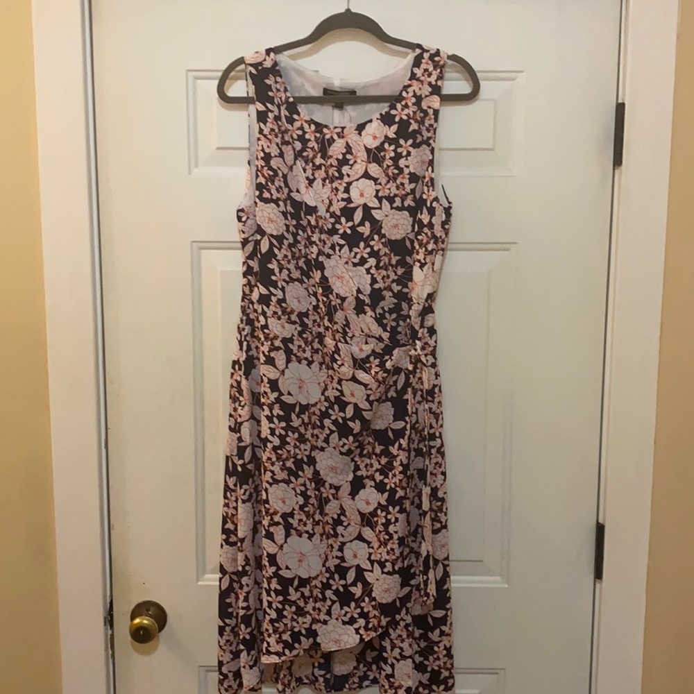 Beautiful sleeveless blue and peach dress.